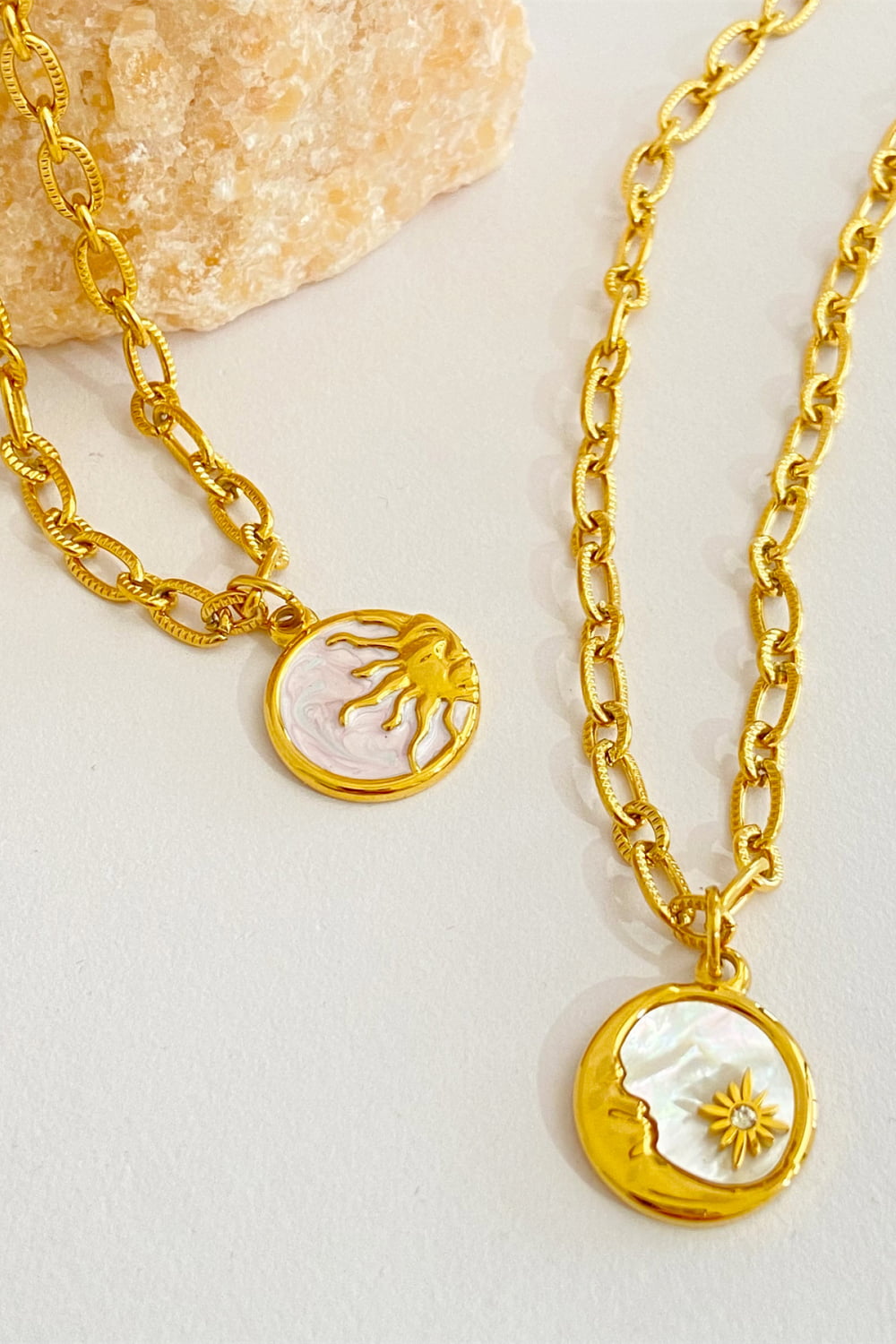 Round Pendant