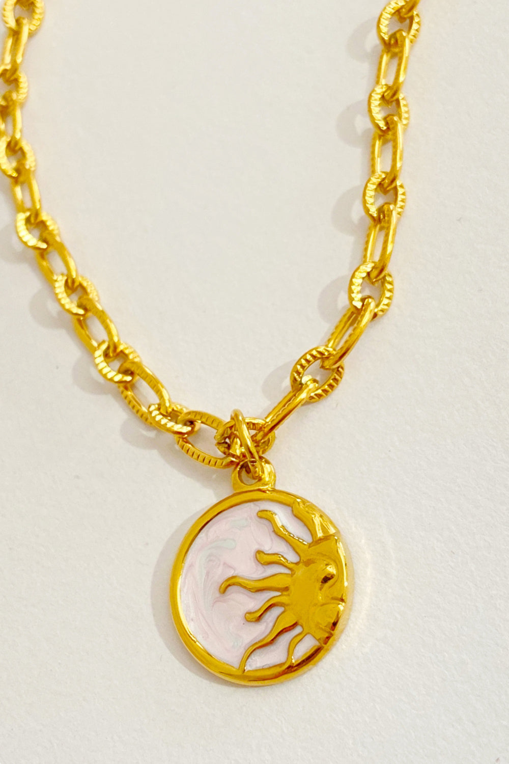 Round Pendant