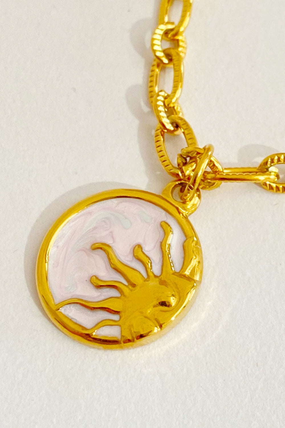 Round Pendant