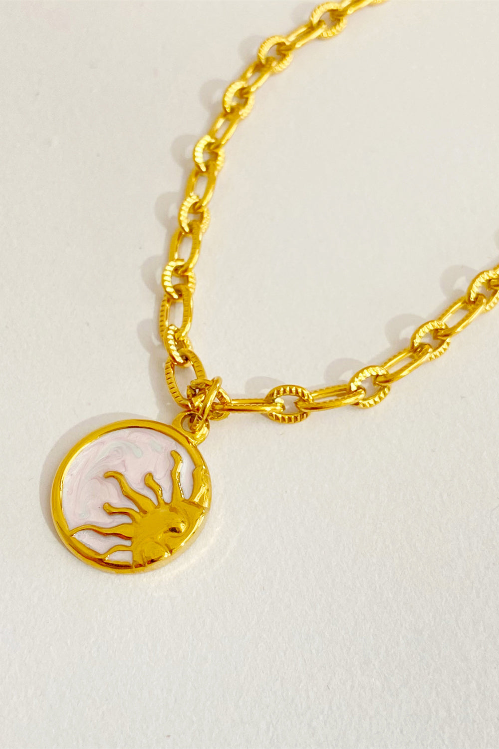 Round Pendant